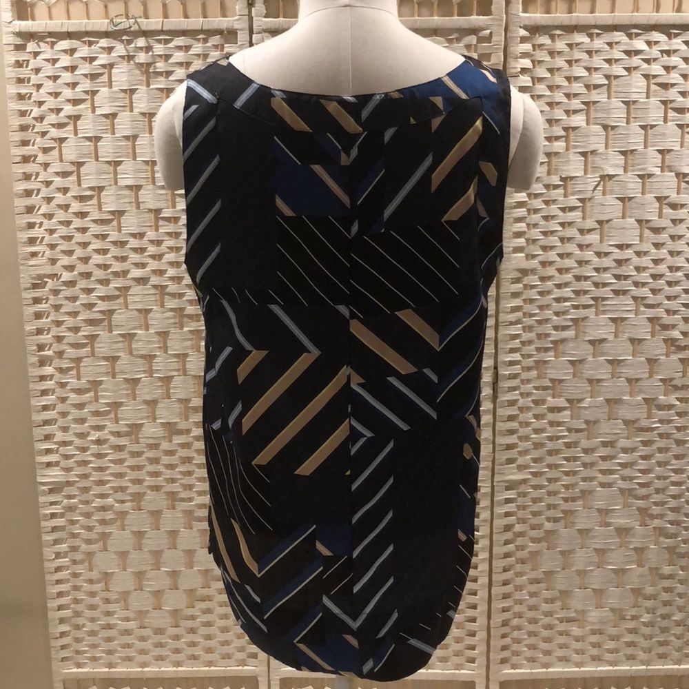 DKNY Color Block Geometric Pattern Sleeveless Top Size Medium - Picture 2 of 7